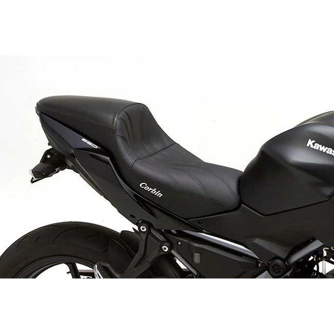 Corbin K-Z65-17-G Gunfighter Seat For Kawasaki Z650 / Ninja 650 (2017-) - Image 3