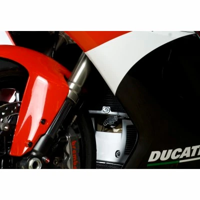 R&G Radiator Guard Black For Ducati 848 / 1098 / 1198 - Image 3