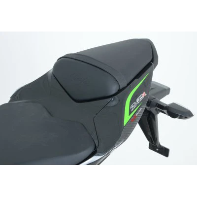 R&G TLS0011.C Carbon Kevlar Tail Sliders For Kawasaki ZX-6R 636 (2013-current) - Image 6